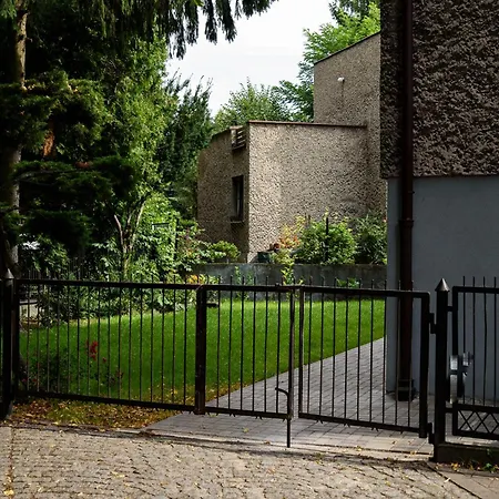 Lipowa B Apartament *