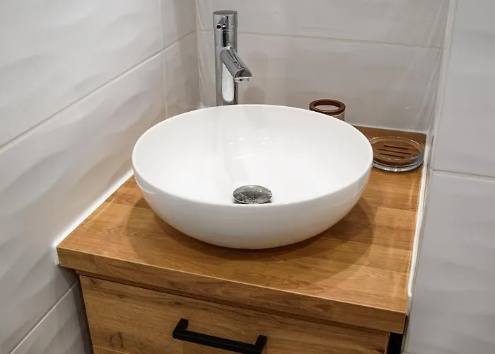 アパート Lipowa B シュツァブノ・ズドルイ