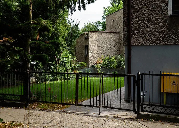 Lipowa B アパート *